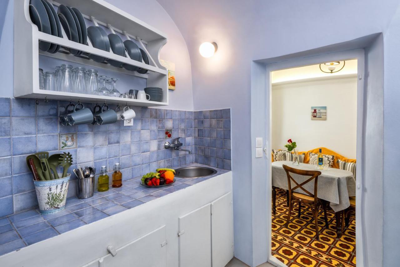 450 Years Castle House For 2-5 People/Jacuzzi Villa Emporio  Ngoại thất bức ảnh